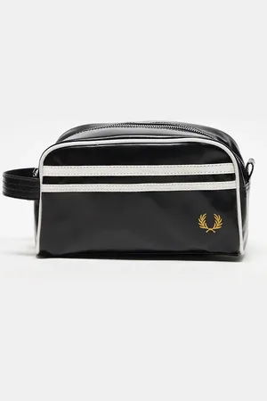 Fred Perry – Beschichteter Kulturbeutel aus Kunstleder in und Weiß
