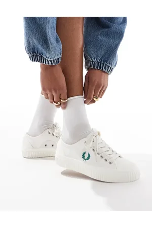 Fred Perry – Hughes – Weiße Leinen-Sneaker
