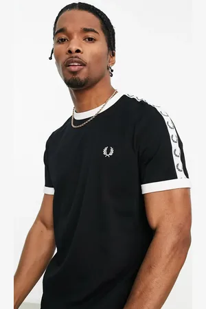 Fred Perry – Schwarzes Ringer-T-Shirt mit Zierleiste