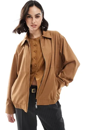 Stradivarius – Bomberjacke aus Wildlederimitat in Hellbraun