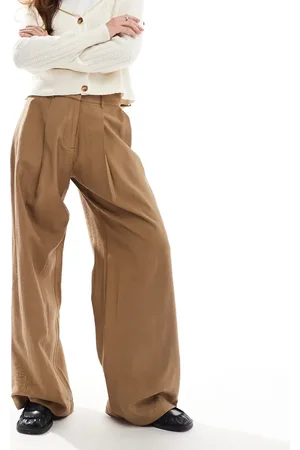 AWARE – Drapierte, elegante Dad-Hose in warmem