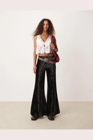 Free People – Plissierte Hose aus Crinkle-Samt in mit weitem Bein