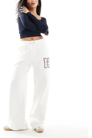 Tommy Hilfiger – Jogginghose in mit Logo-Applikation