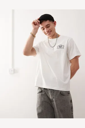 Weekday – Oversize-T-Shirt in Wollweiß mit kastigem Schnitt und „Fantazy“-Fußballgrafikprint