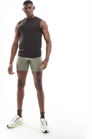 Nike Nike – Pro Training – Dri-FIT – Shorts in Khaki