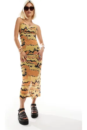 Noisy May – Midikleid in mit Netzstoff-Overlay und Blumenprint