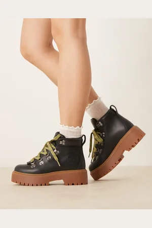 Timberland – Stone Street – Mittelhohe Schnürstiefel aus schwarzem Leder mit erhöhten Sohlen