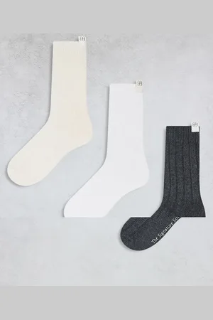 Cotton On Cotton On – 3er-Pack Crew-Socken in Kokosnussweiß, Weiß und Anthrazit mit Signatur-Logo