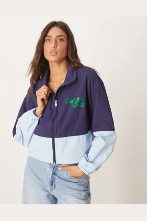 Calvin Klein – Cropped-Windjacke in Marineblau mit Farbblockdesign