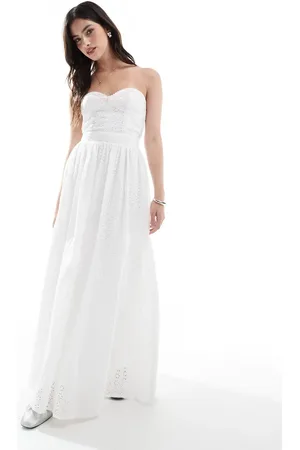 The Frolic – Exklusiv – Trägerloses Maxikleid in mit Herzausschnitt, Lochstickerei und Schleifendetail