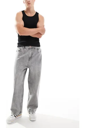 Bershka – Loose Baggy Fit Jeans in