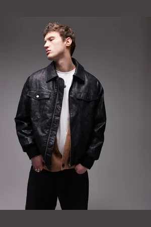 Topman – Oversize-Bomberjacke aus Kunstleder in schwarzer Used-Optik