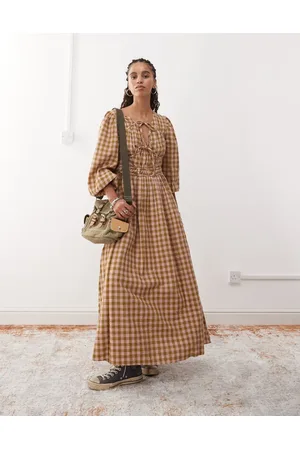 Reclaimed – Maxi-Hängerkleid in Gelb und Rosa kariert mit Bindedetail vorne
