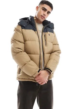 Ralph Lauren – Pufferjacke mit Farbblockdesign in Khaki-Beige und , Daunenfüllung und Markenlogo