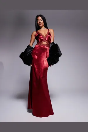 Never Fully Dressed – Mimi – Midaxi-Kleid aus Satin in Burgunderrot