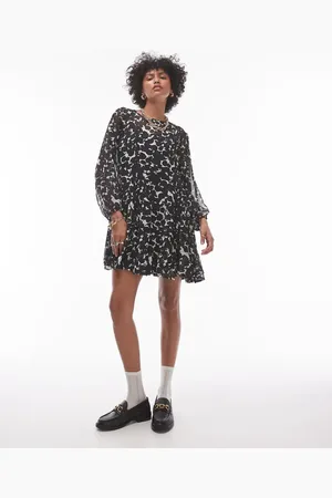 Topshop – Langärmliges Mini-Freizeitkleid in Schwarz-Weiß mit Print