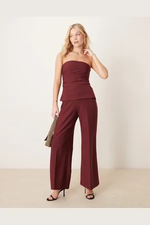 Abercrombie & Fitch – Trägerloser Longline-Jumpsuit mit Samt-Details in Burgunderrot