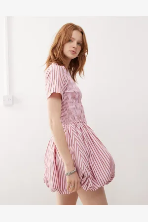 Amy Lynn – Eleanor – Minikleid mit Streifen und Ballonsaum