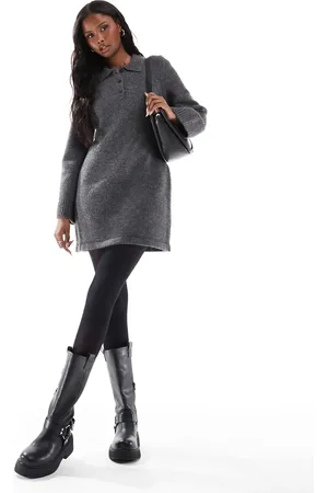 ASOS – Strickkleid in Anthrazit mit Kragen und weiten Ärmeln