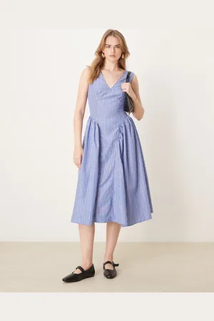 Glamorous – Midaxikleid in Marineblau gestreift mit V-Ausschnitt