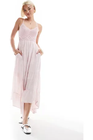 Hollister – Maxikleid aus Häkel- und Webstoff in Rosa mit Wirbelprint und Zipfelsaum