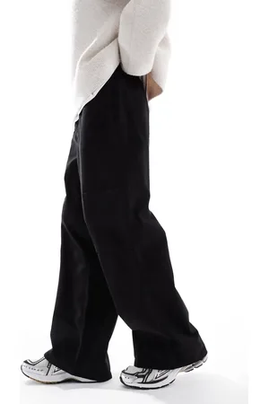 ASOS – Sehr weite Cargohose in Schwarz