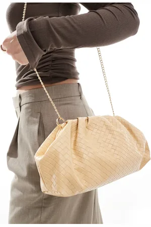 Glamorous – Gewebte Clutch-Tasche in Buttergelb mit Umhängeriemen
