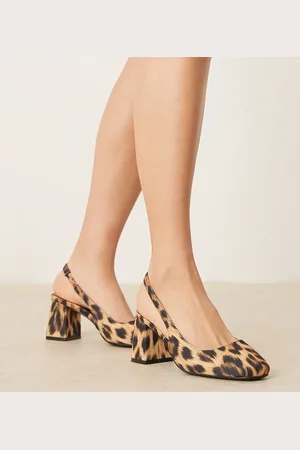 London Rebel – Mules in Lackoptik mit Leopardenmuster, Blockabsatz und Fersenriemchen, weite Passform