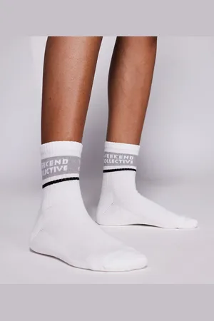 ASOS Weekend Collective – Socken mit grauem Streifendetail