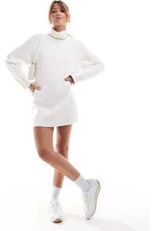 Cotton On Cotton On – Ultra Luxe – Mini-Strickkleid in meliertem Porzellanweiß mit Rollkragen