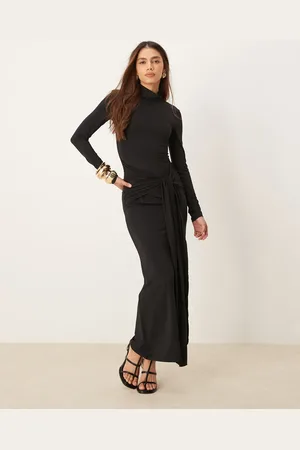 Gina Tricot – Langärmliges Maxikleid in mit Bindedetail vorne und seitlichem Detail