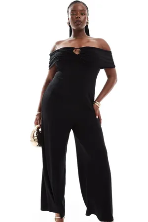 ASOS Curve – Geraffter Bardot-Jumpsuit in mit Zierausschnitt vorne