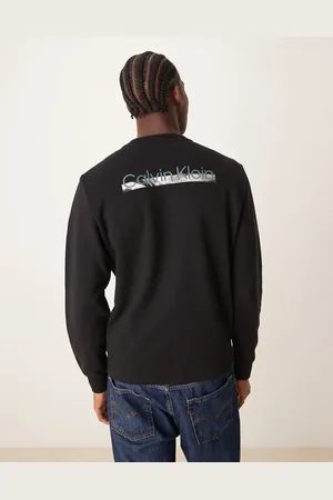 Calvin Klein – Sweatshirt in mit Rückenprint
