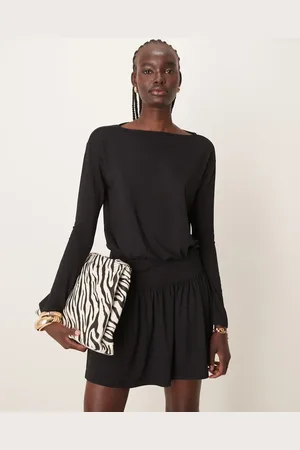 ASOS – Minikleid in mit elastischer, tief angesetzter Taille und U-Boot-Ausschnitt