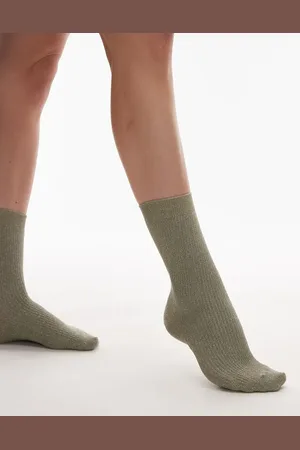 ARKET – Glitzernde Stretch-Socken in Khakigrün