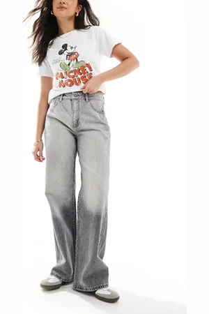 Stradivarius – STR – Weit geschnittene Jeans in hellgrauer Waschung