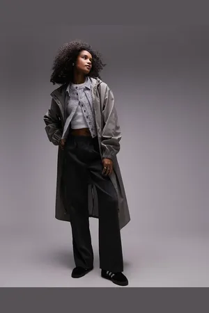 Topshop – Gummierter Regen-Trenchcoat in Salbeigrün