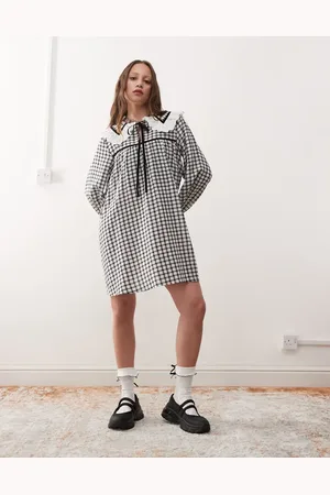Reclaimed – Minikleid in Schwarz-Weiß kariert mit Kragen