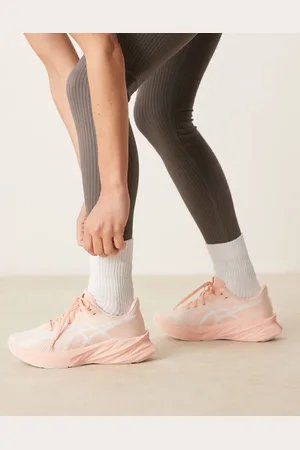 Asics – Dynablast 5 – Lauf-Sneaker in Rosa und