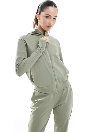 Born Living Yoga – Airla – Leichte Sportjacke in Military- mit Kapuze