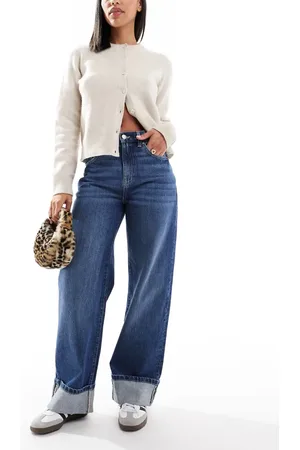 Cotton On Cotton On – Weite, locker sitzende Jeans in Pure- mit Umschlagsaum