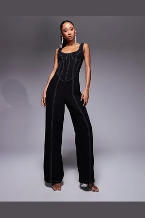 ASOS – Strukturierter Jumpsuit in mit Korsettdetail und Ziernaht