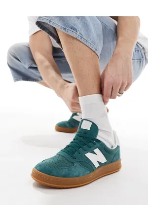 New Balance – CT500 – Sneaker in Dunkelgrün und Weiß