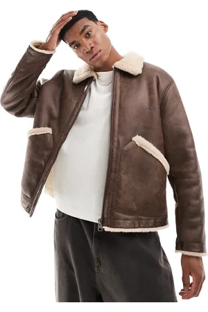 Pull&Bear – Kunstleder-Jacke in mit Futter aus Lammfellimitat