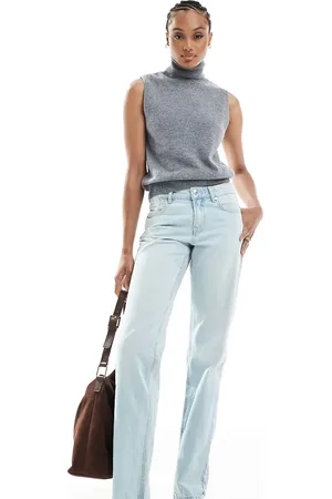 Stradivarius Tall – D03 – Gerade geschnittene Jeans in hellblauer Waschung mit niedrigem Bund