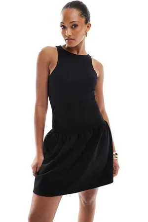 4th & Reckless – Ärmelloses Racerneck-Minikleid in mit niedriger Taille