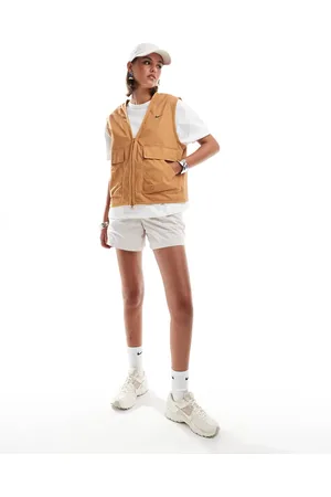 Nike – Gewebte Cargo-Weste in