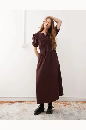 Reclaimed – Midikleid in Pflaume mit Cord-Kragen