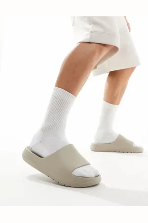 ASOS – Slider in Stein mit dicker Sohle