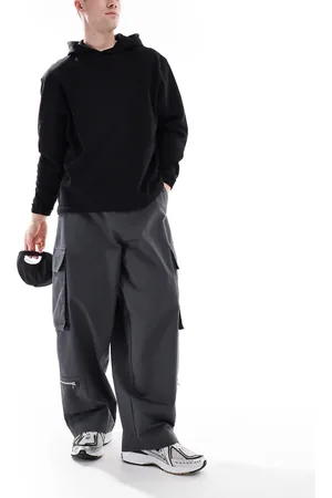 ASOS – Weite Oversize-Cargohose in Anthrazit mit Reißverschluss-Details